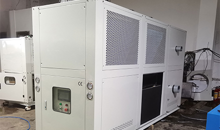 （風冷螺桿式冷水機工作原理是什么）工業(yè)冷水機的主要規(guī)格參數有哪些？